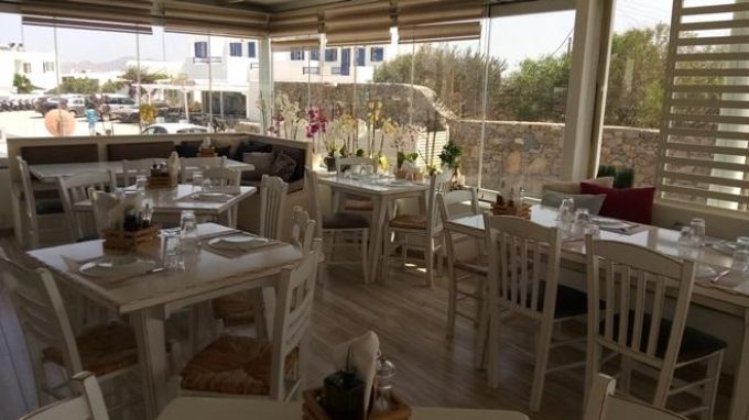 Taverna Grill House | Glastros Mykonos Cyclades | Lounda Pikantiki Gonia - greekcatalog.net