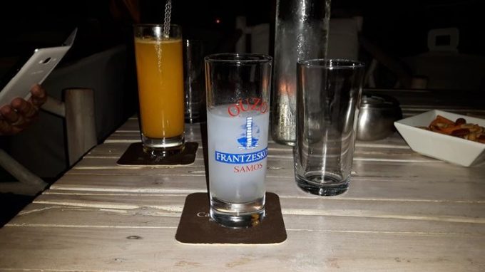Cafe Beach Bar | Kokkari Samos | Cafe Del Mar Kokkari - greekcatalog.net