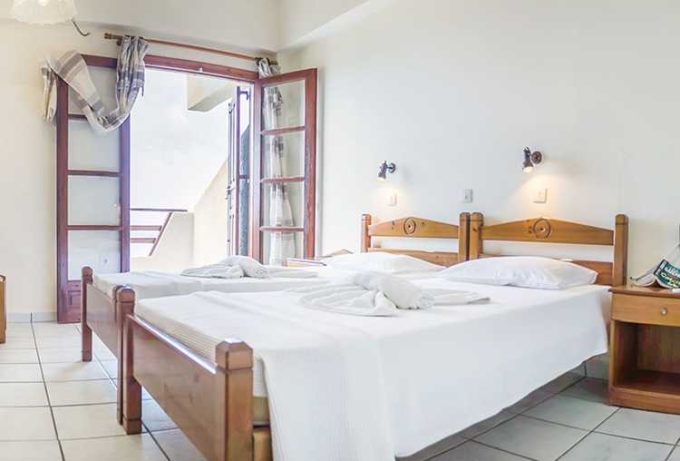 Hotel | Corfu | Bintzan Inn