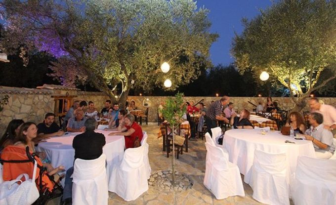 Tavern Restaurant | Limni Keriou Zakynthos | To Konaki - greekcatalog.net