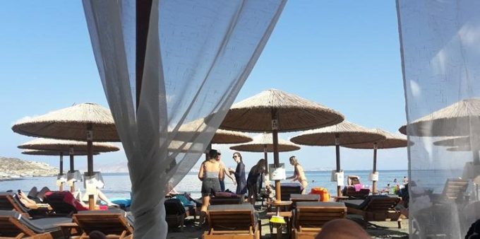 ΚΑΦΕΤΕΡΙΑ BEACH BAR | ΑΓΙΟΣ ΙΩΑΝΝΗΣ ΠΟΡΤΟ ΤΗΝΟΣ ΚΥΚΛΑΔΕΣ | LALA LOUZA - greekcatalog.net