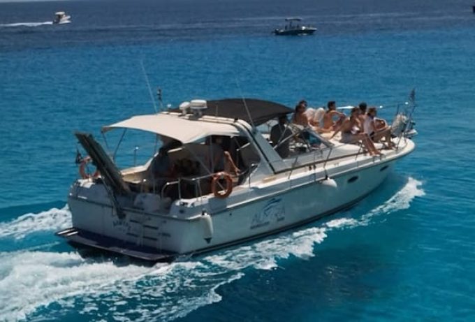 ΗΜΕΡΗΣΙΕΣ ΚΡΟΥΑΖΙΕΡΕΣ ΚΕΡΚΥΡΑ | ALMYRA LUXURY YACHTING---greekcatalog.net