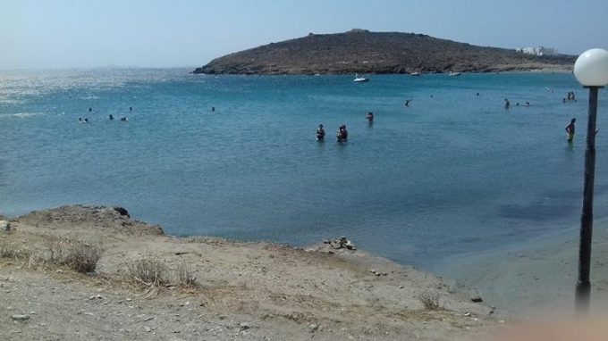 ΚΑΦΕΤΕΡΙΑ BEACH BAR | ΑΓΙΟΣ ΙΩΑΝΝΗΣ ΠΟΡΤΟ ΤΗΝΟΣ ΚΥΚΛΑΔΕΣ | LALA LOUZA - greekcatalog.net