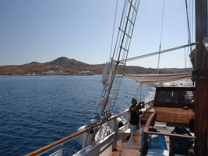 ΚΡΟΥΑΖΙΕΡΕΣ ΜΥΚΟΝΟΣ | AEGEAN VENTURES CRUISES - greekcatalog.net