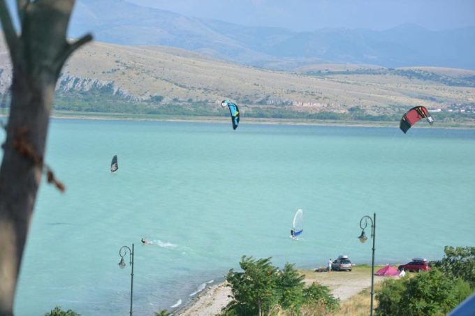 ΜΕΖΕΔΟΠΩΛΕΙΟ | ΑΓΙΟΣ ΠΑΝΤΕΛΕΗΜΟΝΑΣ ΛΙΜΝΗ ΒΕΓΟΡΙΤΙΔΑ | ΝΑΟΥΜΙΔΗΣ - greekcatalog.net