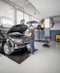 ΣΥΝΕΡΓΕΙΟ ΑΥΤΟΚΙΝΗΤΩΝ ΠΕΙΡΑΙΑΣ | HYBRID TECHNOLOGY GARAGE