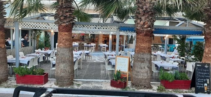 ΕΣΤΙΑΤΟΡΙΟ ΑΡΤΕΜΙΔΑ | DEL PORTO RESTAURANT --- greekcatalog.net