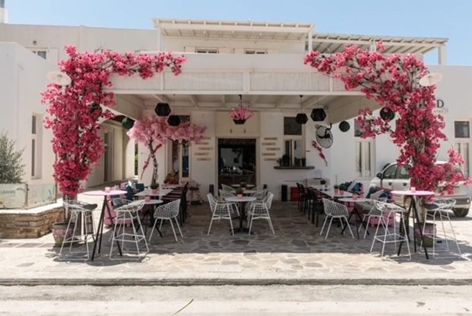 CAFE BAR NAXOS | CALLISTO --- greekcatalog.net