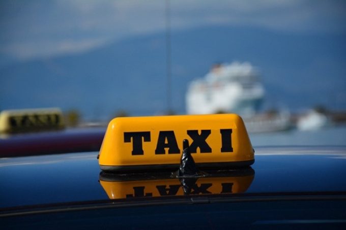 TAXI CHANIA | KOURGIANTAKIS-SARTZETAKIS