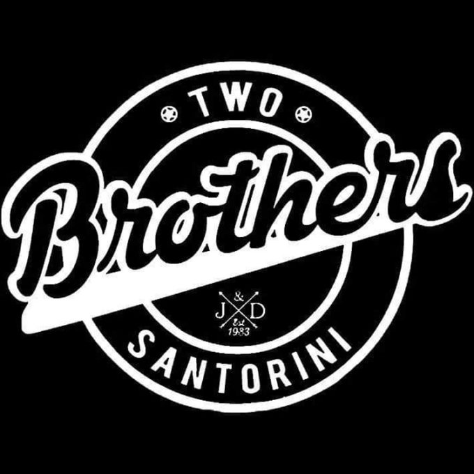 CAFE BAR ΣΑΝΤΟΡΙΝΗ ΦΗΡΑ | 2 BROTHERS BAR