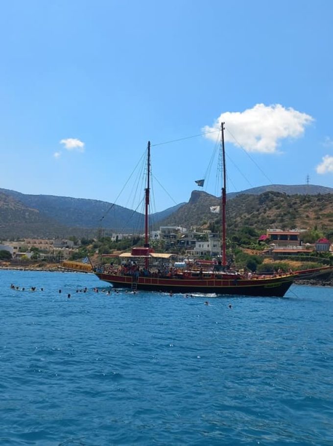 CRUISES HERSONISSOS HERAKLION | PIRATES OF CRETE-BLACK ROSE - GREEKCATALOG.NET