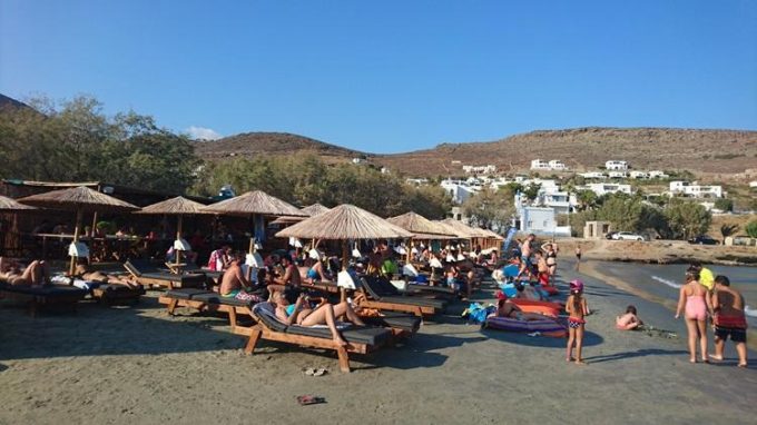 Cafe Beach Bar | Agios Ioannis Porto Tinos Cyclades | Lala Louza- greekcatalog.net