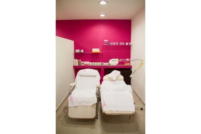 Κομμωτήριο-Σαντορίνη Κυκλάδες-FZ-Beauty Salon & SPA-greekcatalog.net