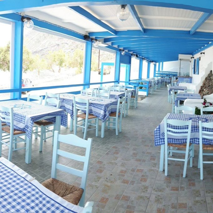 ΕΣΤΙΑΤΟΡΙΟ ΤΑΒΕΡΝΑ ΜΗΛΟΣ | ΘΑΛΑΣΣΟΠΕΤΡΑ TAVERN --- greekcatalog.net