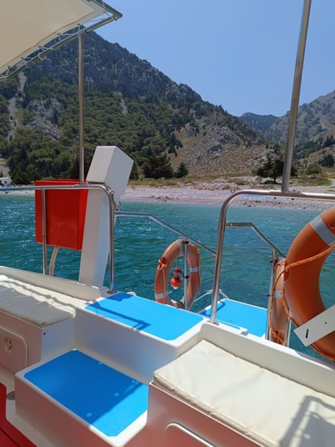 DAILY CRUISES SYMI ISLAND | SEA TAXI BOAT SYMI---greekcatalog.net