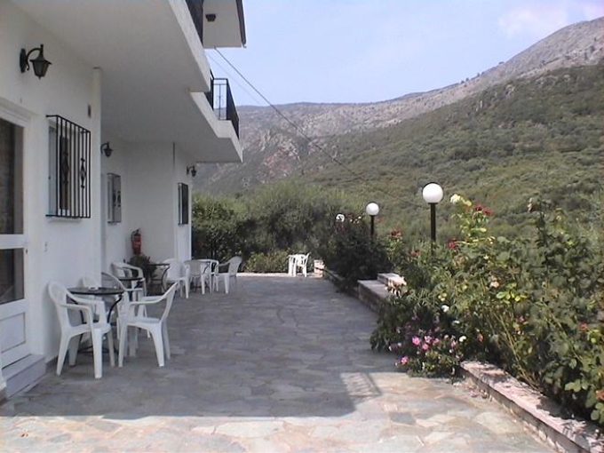 Rooms to Let Apartments | Lixnos Parga Preveza | Katerina - greekcatalog.net