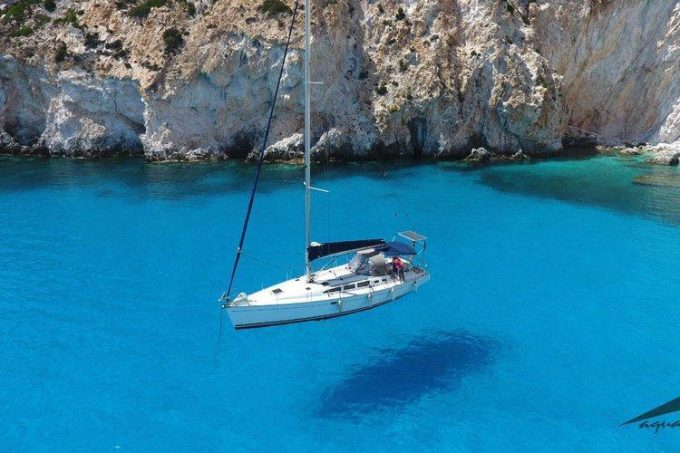 Ημερήσιες Κρουαζιέρες-Aquatta Yachts-Μήλος-Κυκλάδες-greekcatalog.net