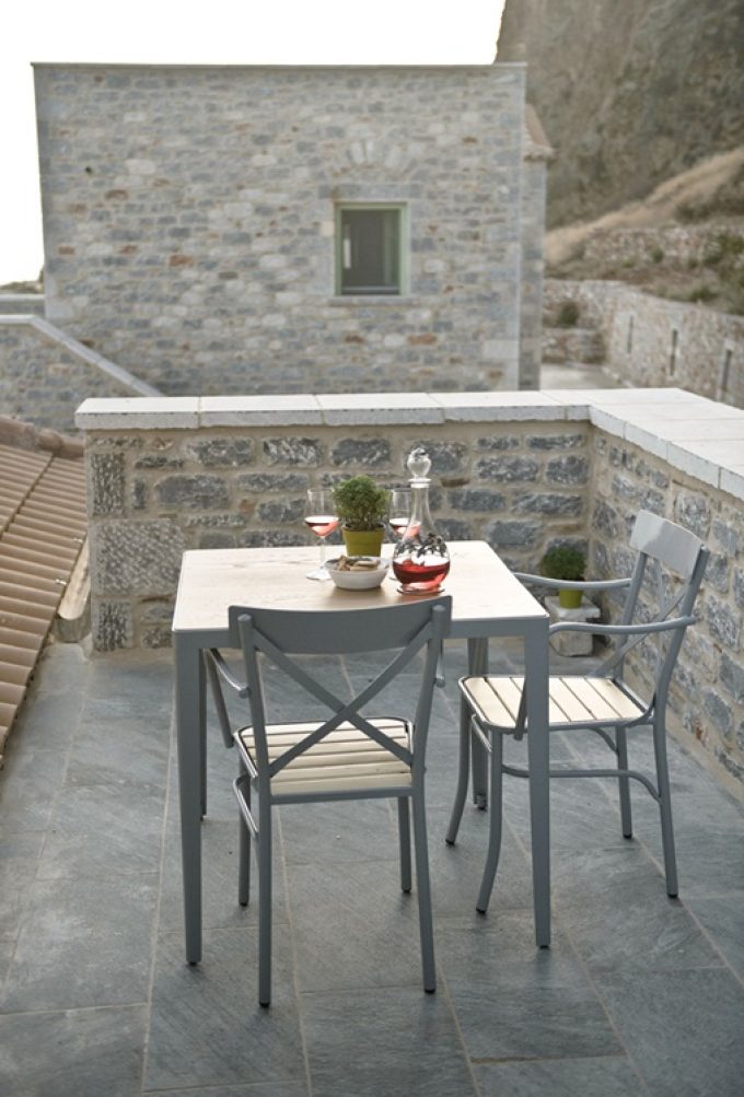 ROOMS TO LET AREOPOLI EAST MANI | ALKYON SEASIDE STUDIOS - greekcatalog.net