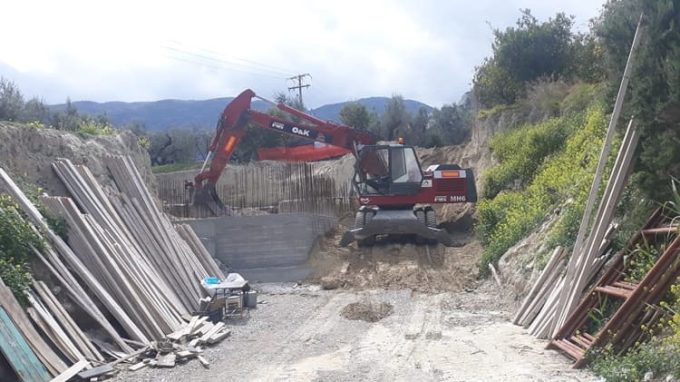 ΧΩΜΑΤΟΥΡΓΙΚΑ ΕΡΓΑ ΞΥΛΟΚΑΣΤΡΟ | ΒΙΛΑΔΕΡΗΣ ΓΙΩΡΓΟΣ---GREEKCATALOG.NET