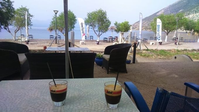 BEACH BAR ΛΕΥΚΤΡΑ ΘΗΒΑ | LIVA BEACH BAR --- greekcatalog.net