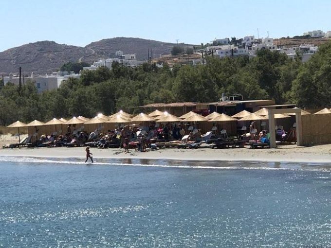 ΚΑΦΕΤΕΡΙΑ BEACH BAR | ΑΓΙΟΣ ΙΩΑΝΝΗΣ ΠΟΡΤΟ ΤΗΝΟΣ ΚΥΚΛΑΔΕΣ | LALA LOUZA - greekcatalog.net