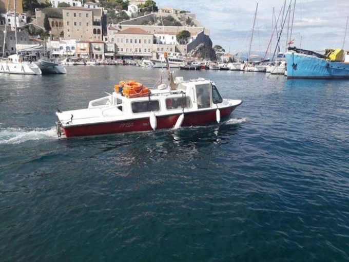 ΘΑΛΑΣΣΙΑ TAΞI | ΥΔΡΑ | ΕΛΕΝΗ SEA TAXI