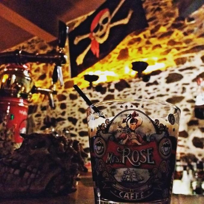CAFE BAR KARYSTOS | BLACK PEARL --- greekcatalog.net
