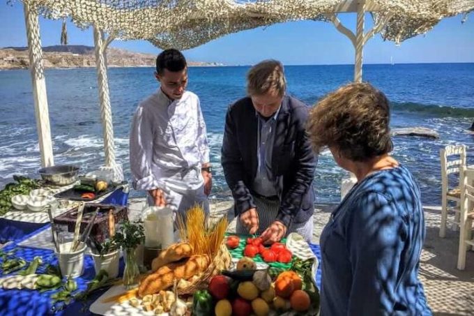 Τουριστικό Γραφεέο-Ημεροβίγλι Σαντορίνη-Top Santorini Tours-greekcatalog.net