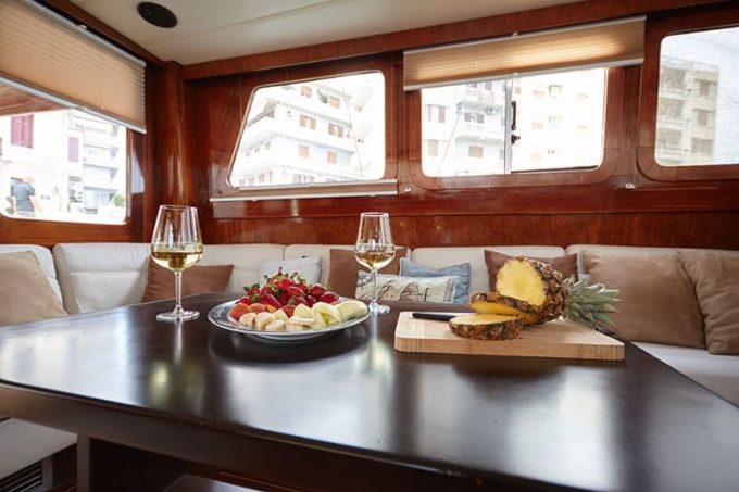 ΗΜΕΡΗΣΙΕΣ ΕΚΔΡΟΜΕΣ ΑΠΟ ΜΥΚΟΝΟ-GREECE SAILING SAIL CRUISES---greekcatalog.net