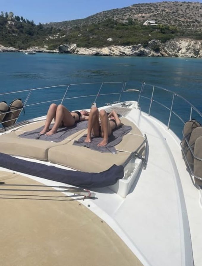 ΗΜΕΡΗΣΙΕΣ ΚΡΟΥΑΖΙΕΡΕΣ ΡΕΘΥΜΝΟ-SEAJOY YACHTS---greekcatalog.net