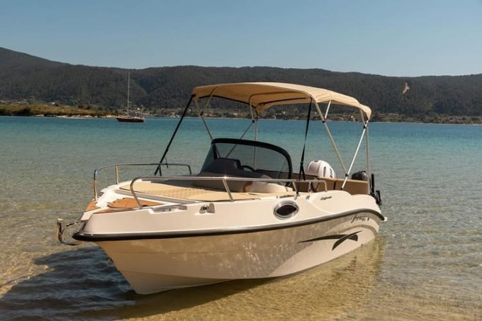 BOAT RENTALS VOURVOUROU HALKIDIKI--OCEAN BOAT RENTAL--greekcatalog.net
