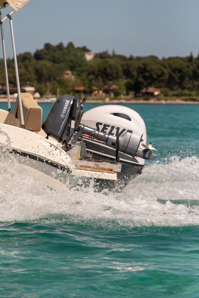 BOAT RENTALS VOURVOUROU HALKIDIKI--OCEAN BOAT RENTAL--greekcatalog.net