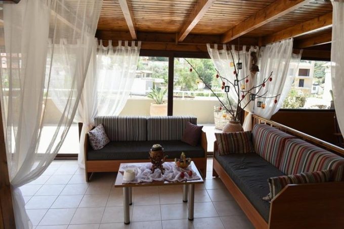 ΕΝΟΙΚΙΑΖΟΜΕΝΑ ΔΩΜΑΤΙΑ ΔΙΑΜΕΡΙΣΜΑΤΑ | ΛΥΓΑΡΙΑ ΗΡΑΚΛΕΙΟ ΚΡΗΤΗΣ | DORA APARTMENTS - greekcatalog.net