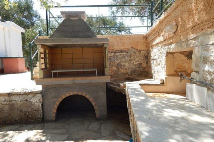 Ενοικιαζόμενα Δωμάτια-Παξοί-Κέρκυρα-White House-greekcatalog.net