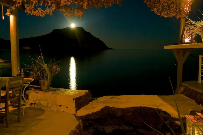 ΕΣΤΙΑΤΟΡΙΟ ΜΠΑΡ | ΜΥΚΟΝΟΣ ΠΑΡΑΛΙΑ ΑΓΙΑ ΑΝΝΑ | SPILIA SEASIDE RESTAURANT