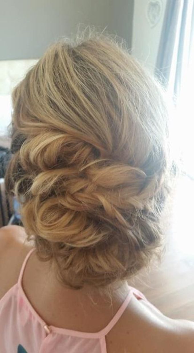 ΚΟΜΜΩΤΗΡΙΟ ΜΑΝΙΚΙΟΥΡ | ΚΕΡΚΥΡΑ | NOVI'S SALON