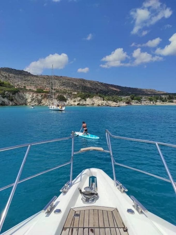 ΗΜΕΡΗΣΙΕΣ ΚΡΟΥΑΖΙΕΡΕΣ ΡΕΘΥΜΝΟ-SEAJOY YACHTS---greekcatalog.net