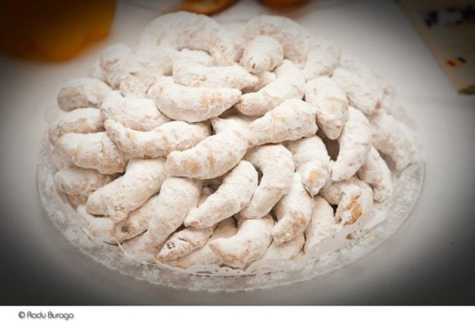 ΕΛΛΗΝΙΚΟ ΡΟΥΜΑΝΙΚΟ ΕΣΤΙΑΤΟΡΙΟ ΑΘΗΝΑ | ΤΟ ΙΑΣΙΟ --- greekcatalog.net