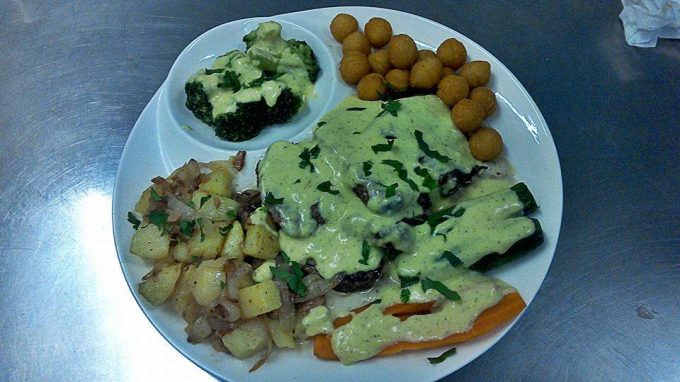 ΕΝΟΙΚΙΑΖΟΜΕΝΑ ΔΩΜΑΤΙΑ | 75 STEPS | ΜΑΡΚΑΤΗΣ ΑΝΑΣΤΑΣΙΟΣ | ΚΕΡΚΥΡΑ