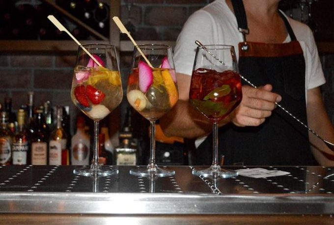 Restaurant Wine Pub | Freatida Piraeus Attica | Corks & Forks Wine Bar - greekcatalog.net