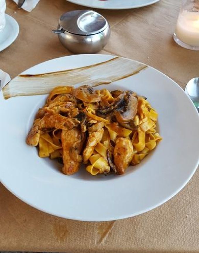 Restaurant Lounge Bar Club | Kamari Santorini Cyclades | Mango Bar Restaurant - greekcatalog.net