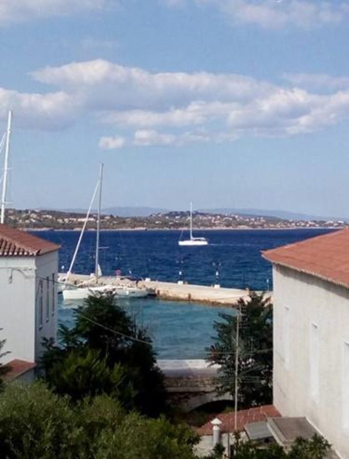 Hotel Rooms to Let | Spetses Port Attica Greece | Kochyli Boutique Hotel - greekcatalog.net