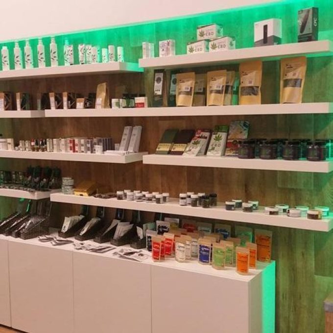 Cannabis Products | Pagrati Athens | Cbdoil Shop - greekcatalog.net