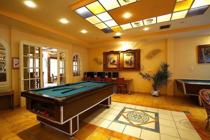 Ξενοδοχείο-Κερκυρα-Bintzan-Inn-greekcatalog.net