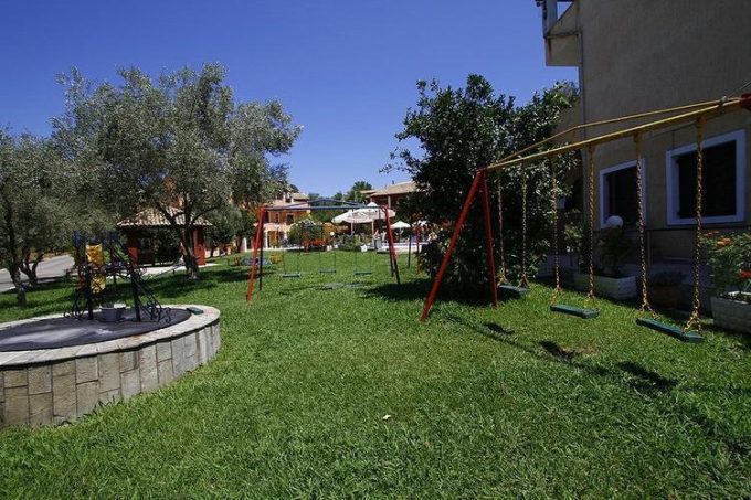 Ξενοδοχείο-Κερκυρα-Bintzan-Inn-greekcatalog.net