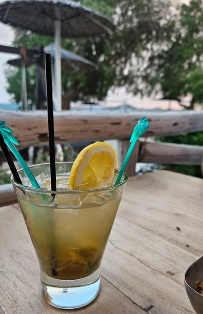 BEACH BAR ΜΑΡΑΘΟΚΑΜΠΟΣ ΣΑΜΟΣ | FLAVOUR - greekcatalog.net