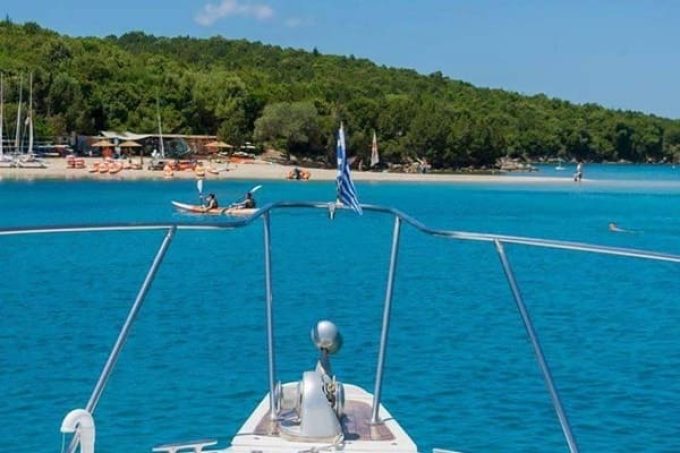 ΗΜΕΡΗΣΙΕΣ ΚΡΟΥΑΖΙΕΡΕΣ ΚΕΡΚΥΡΑ | ALMYRA LUXURY YACHTING---greekcatalog.net