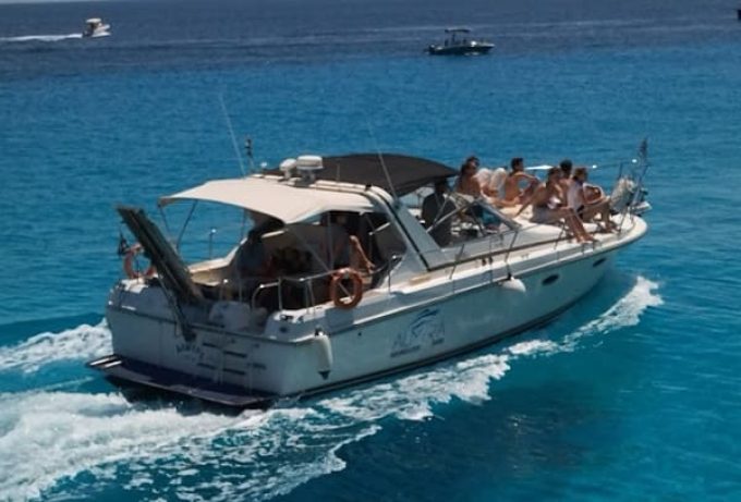 ΗΜΕΡΗΣΙΕΣ ΚΡΟΥΑΖΙΕΡΕΣ ΚΕΡΚΥΡΑ | ALMYRA LUXURY YACHTING---greekcatalog.net