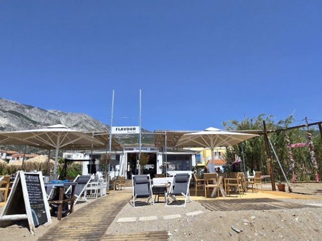 BEACH BAR ΜΑΡΑΘΟΚΑΜΠΟΣ ΣΑΜΟΣ | FLAVOUR BEACH BAR ΣΑΜΟΣ