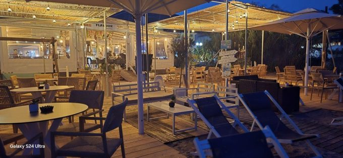 BEACH BAR ΜΑΡΑΘΟΚΑΜΠΟΣ ΣΑΜΟΣ | FLAVOUR - greekcatalog.net